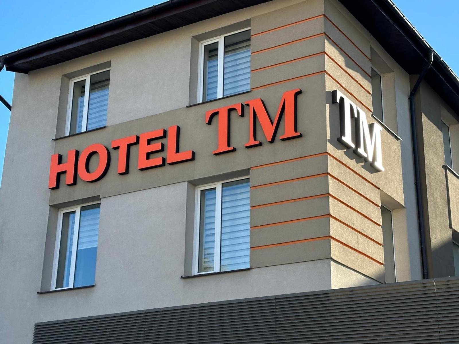 Hotel Tm Ράντομ Εξωτερικό φωτογραφία